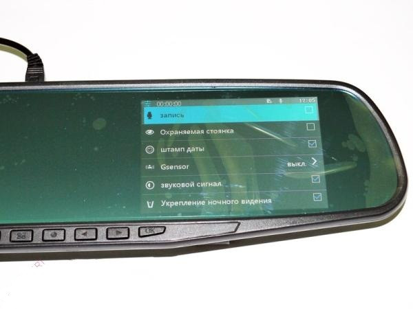 Автомобильный видеорегистратор DVR 138 (зеркало с камерой заднего вида)