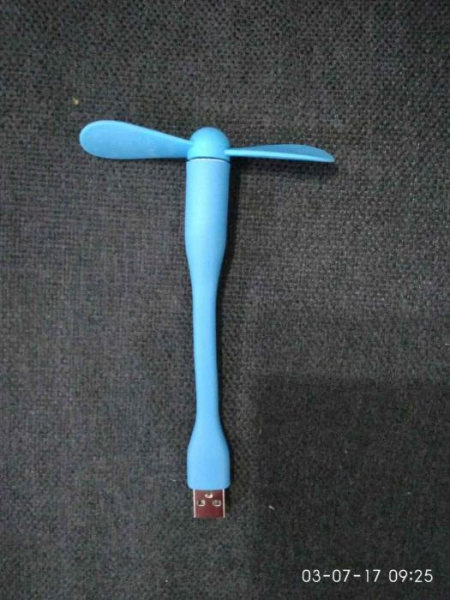 Портативный USB мини вентилятор (гибкий)