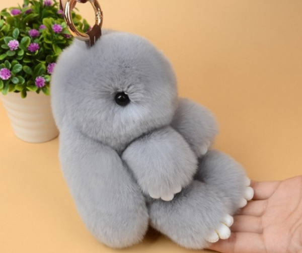 Брелок игрушка меховой кролик большой 18 см