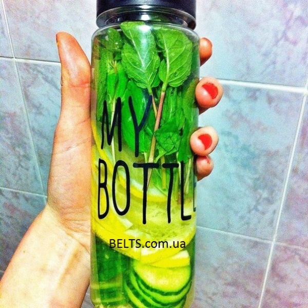 Удобная бутылка для напитков и фруктов 500 мл. My Bottle с крышкой и чехлом (термос, бутлочка Май Ботл)
