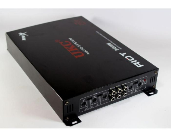 Автомобильный усилитель звука CAR AMP 2000.4